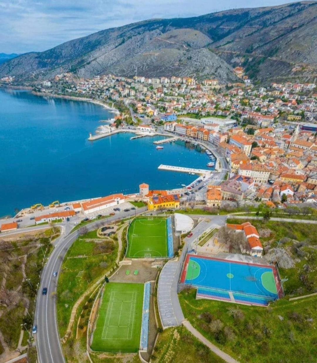 Apartman Pod Plocom Senj  Eksteriør bilde